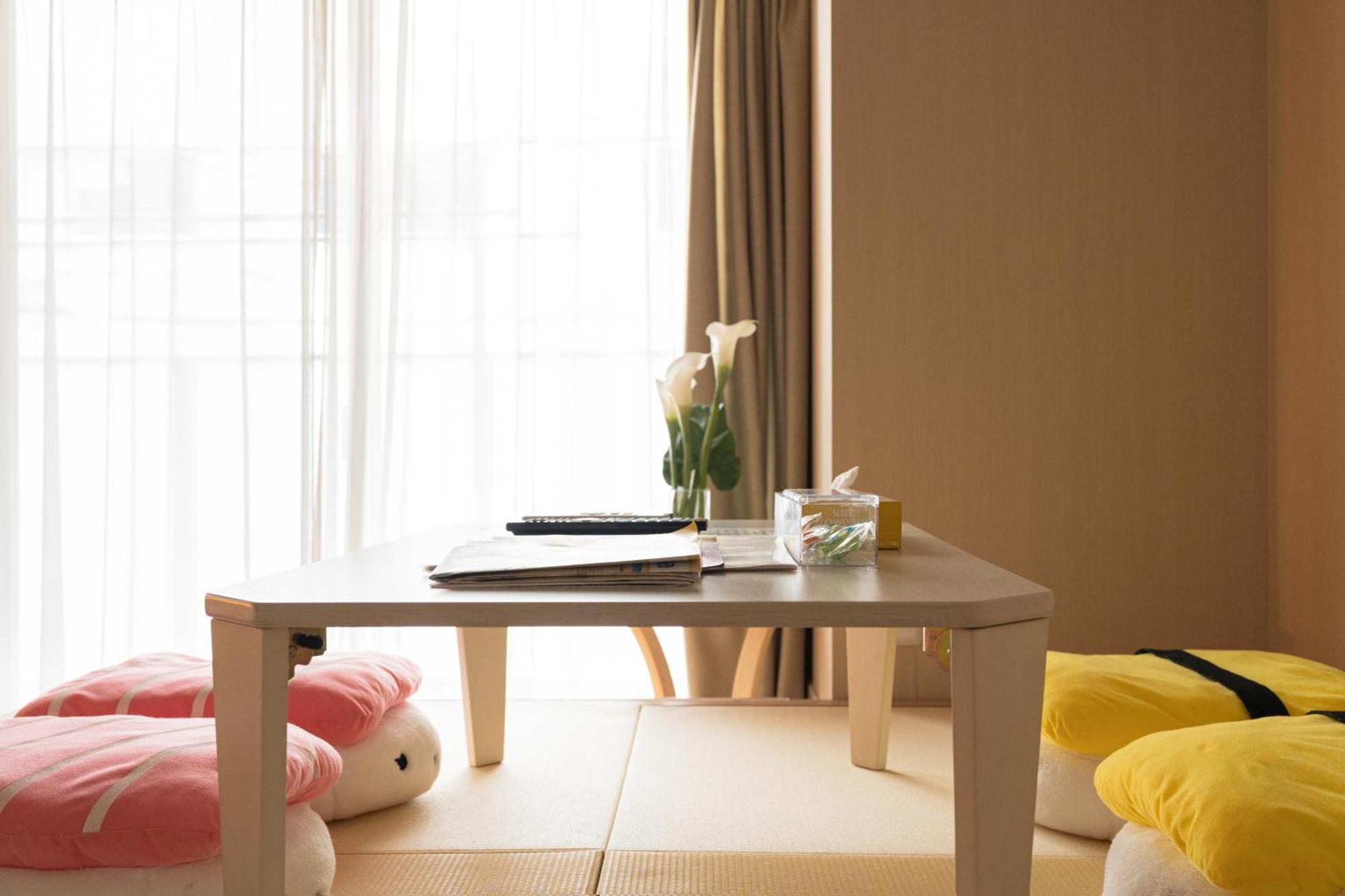 V の Boutique House Apartment โอซาก้า ภายนอก รูปภาพ